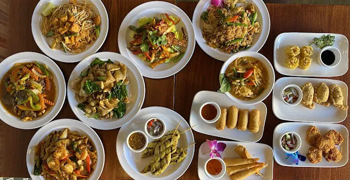 SPICE THAI BISTRO 2 Picture 10