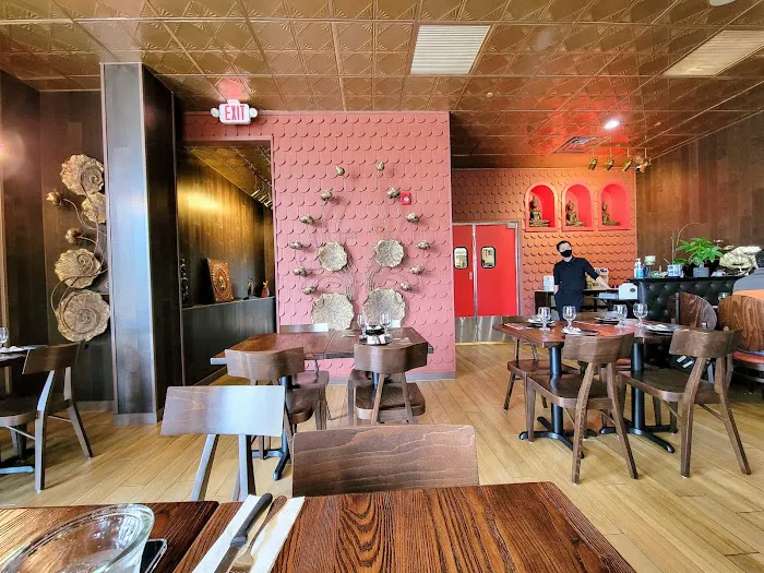 NaaMo Thai Restaurant Picture 5