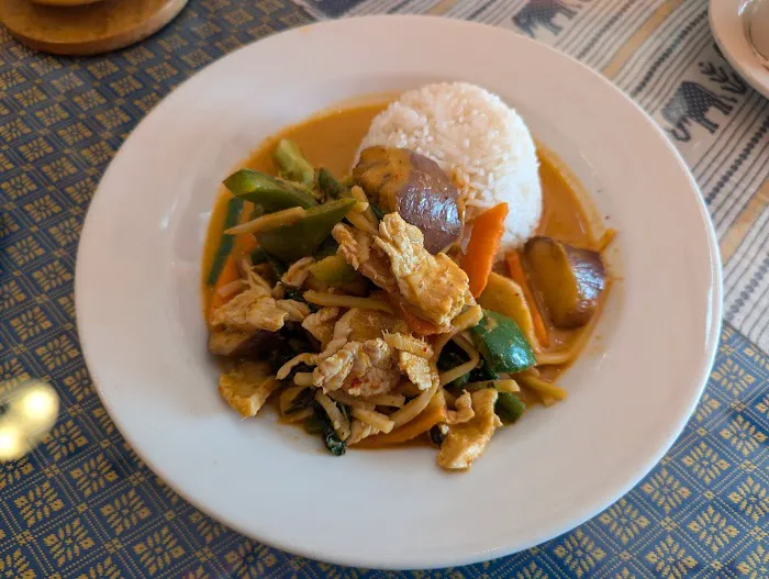 Muang Thai Restaurant Picture 7