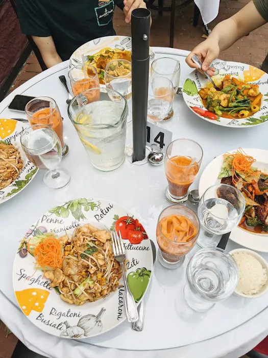 Baan Khun Restaurant Picture 5