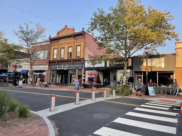Baan Khun Restaurant Picture 2