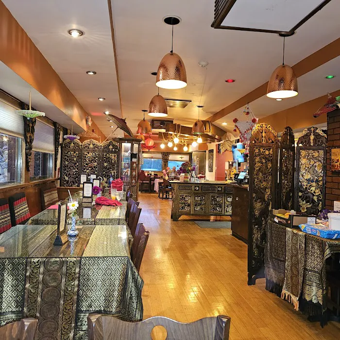 Bangkok House Authentic Thai Restaurant Picture 6