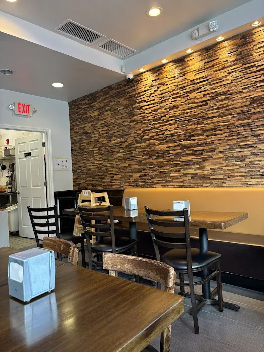 Thai Delight (formerly Lil Thai Pin) Picture 7