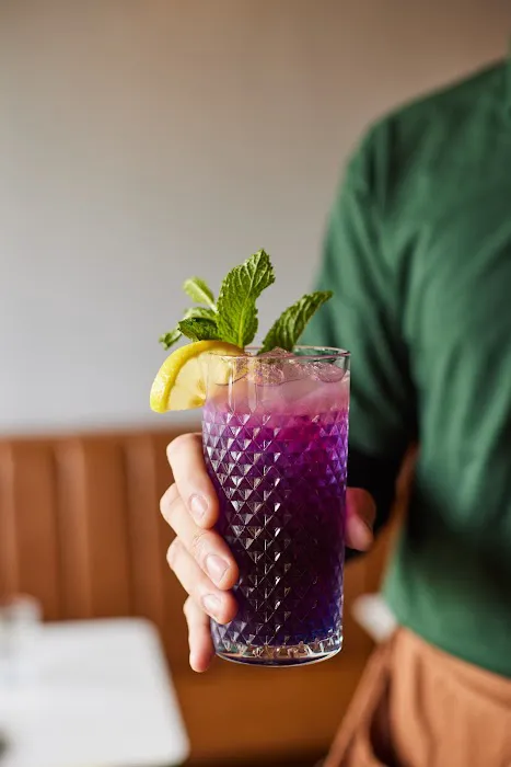 Siam Emerald Picture 8