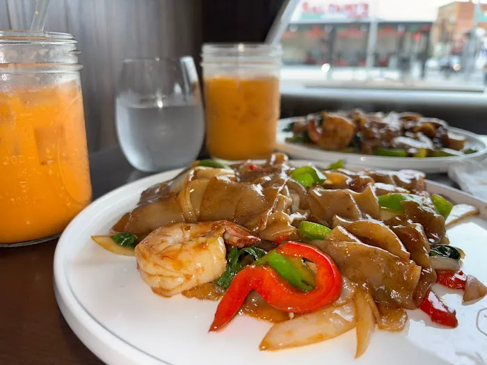 Tum Thai Cuisine Picture 7