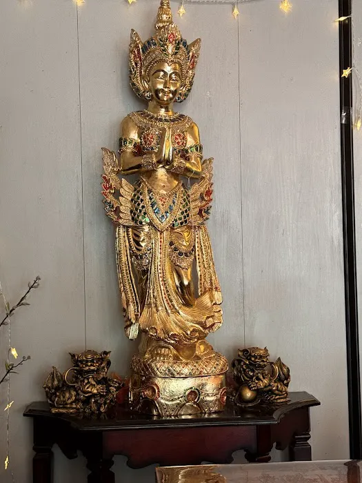 Centre Thai Bistro Picture 10