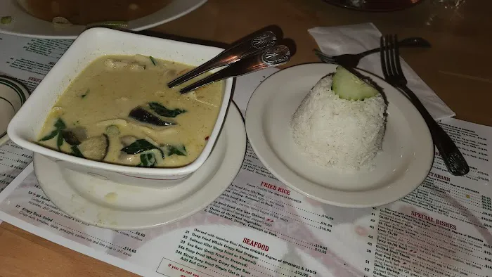 Honey's Thai Pavilion Picture 8