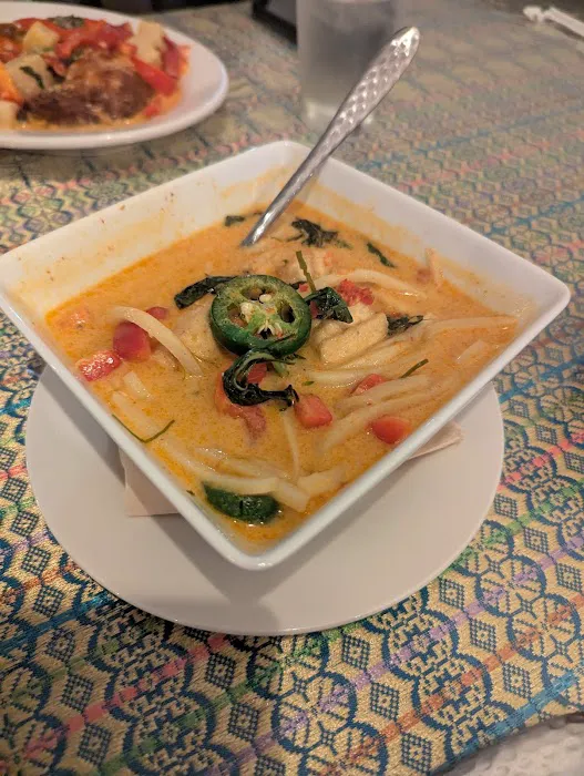 Poy's Kitchen Thai Lao cuisine Picture 3