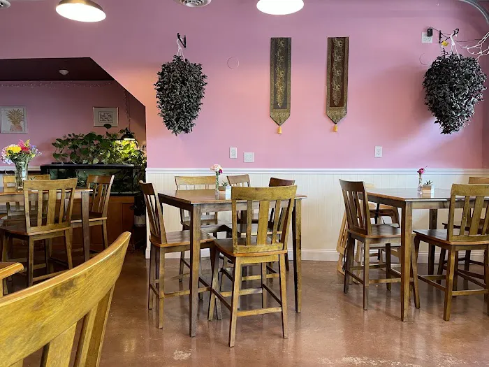 Moo Yai Thai Restaurant Picture 1