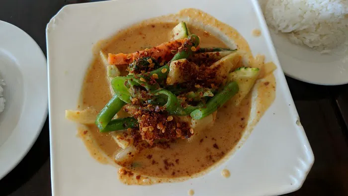 Siam Basil Thai Restaurant Picture 4