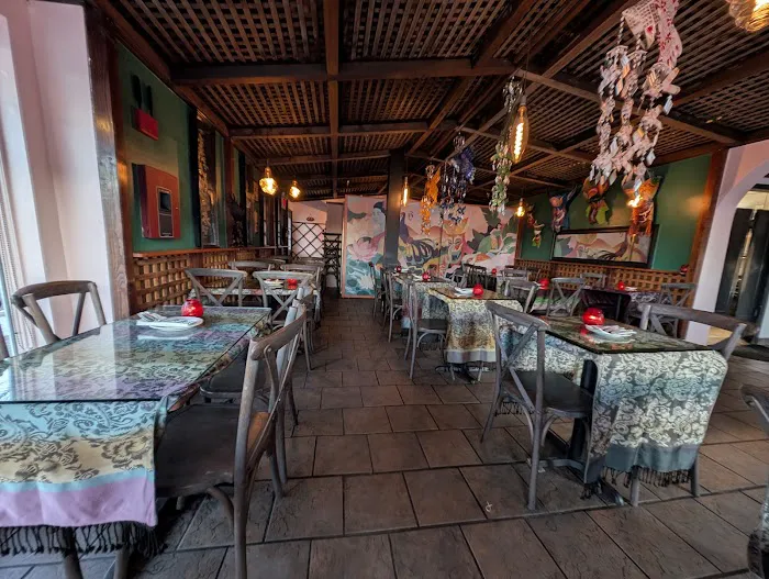 Bamboo Leaf Thai Eatery Picture 5