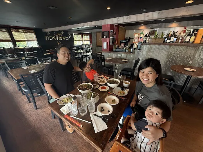 Kuay Tiew 9 Noodles & More Picture 7