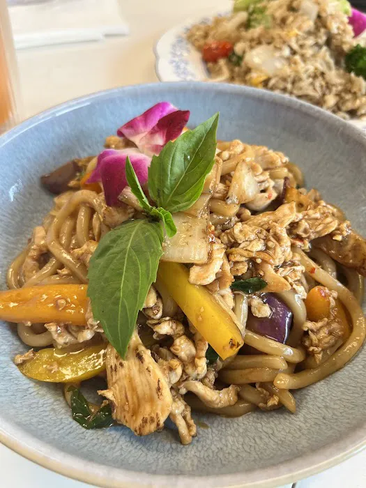 Bangkok Villa Bistro Picture 6