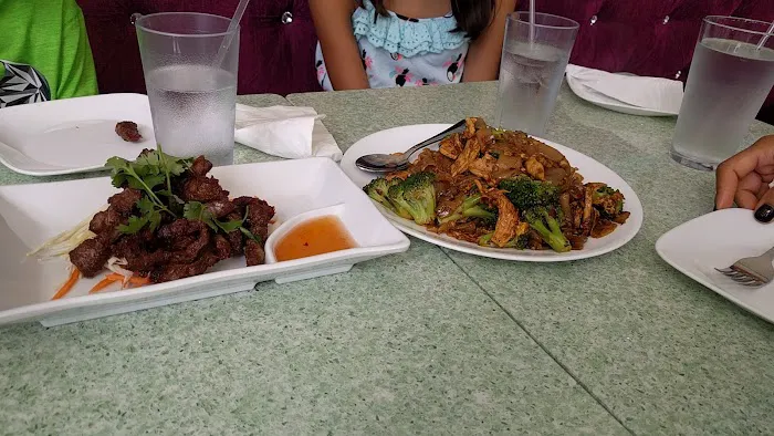 Little Thai Kitchen Picture 5