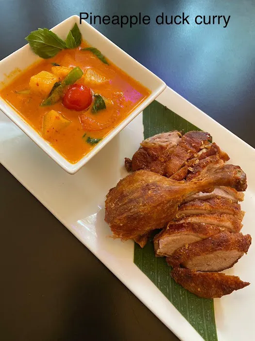 Thai Den Restaurant Picture 6