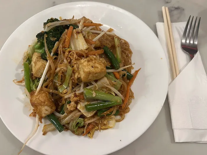 Little Thai Kitchen Picture 2