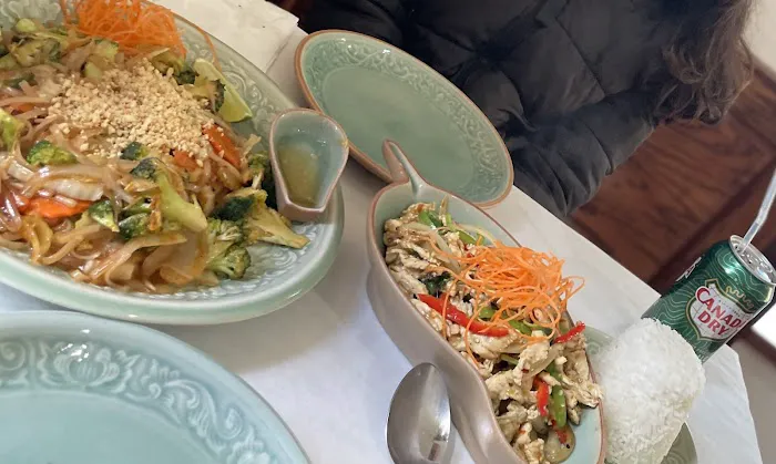 Amazing Thai Cuisine Picture 8