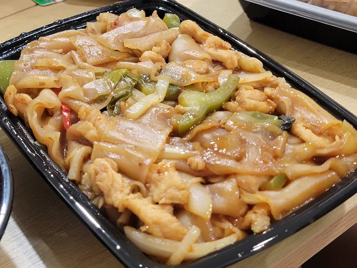 Thai Basil Lindenhurst Picture 5