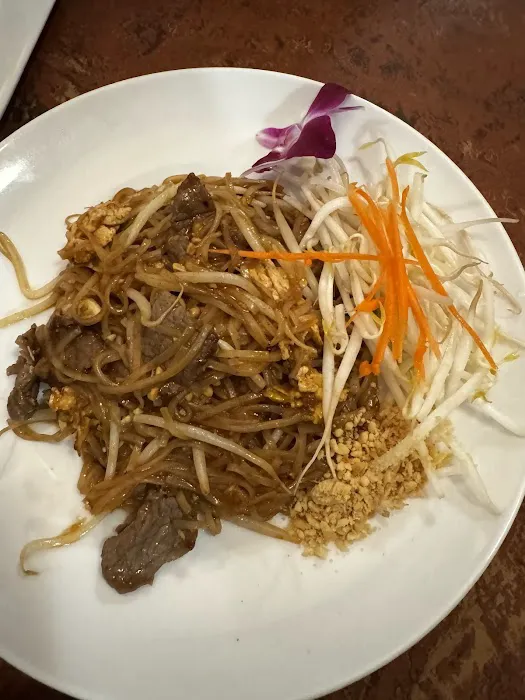 Thai at the Palace Picture 9