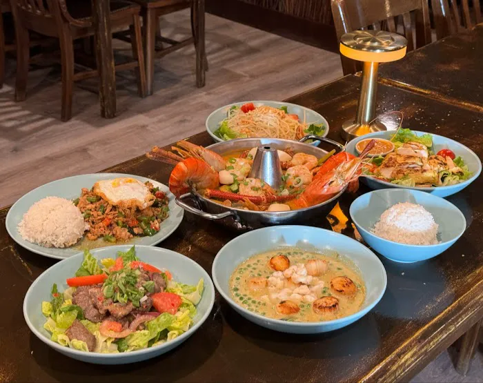 Thai Chef and Noodle Fusion Picture 10