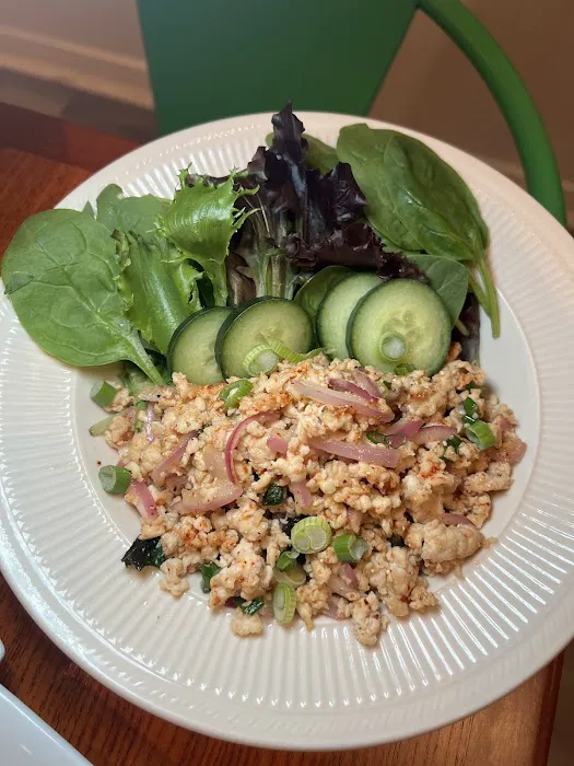 Little Buddha Picture 7