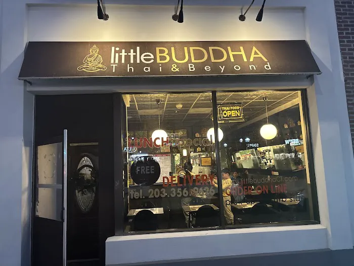 Little Buddha Picture 8