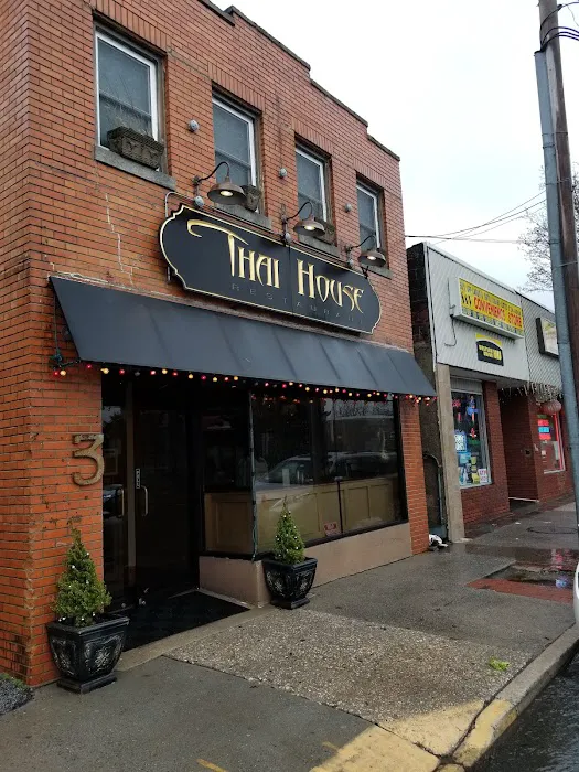 Thai House Picture 2