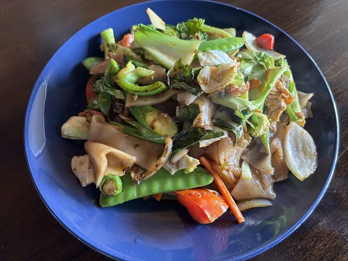 Mana Thai Cuisine Picture 3