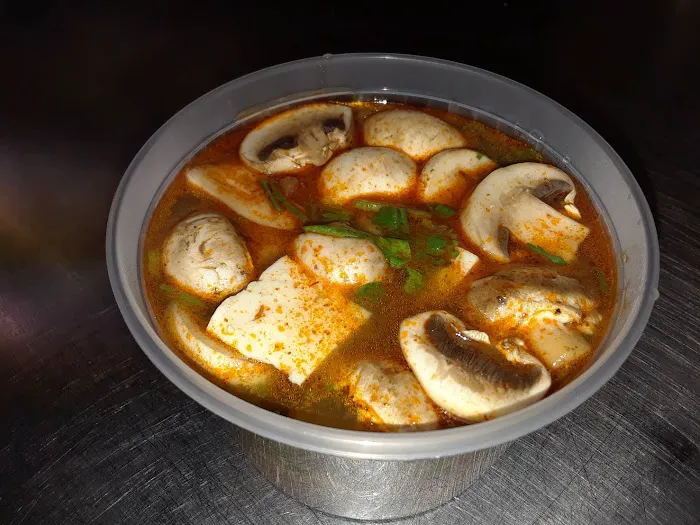 Thai Halal on main Picture 3