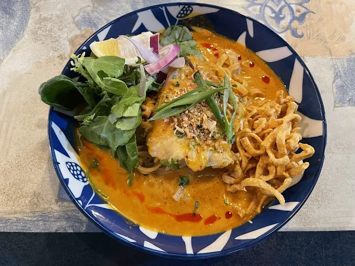 La Kang Chicken and Rice Picture 1