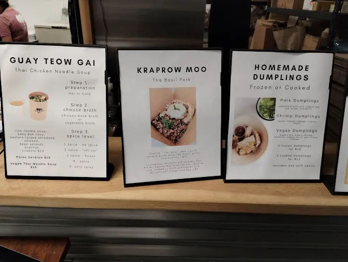 Nit Noi Norwalk Picture 4