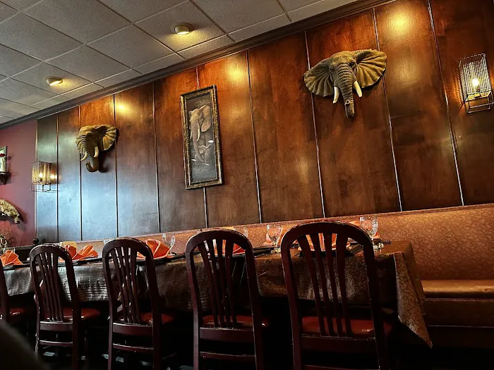 White Elephant Restaurant Picture 5