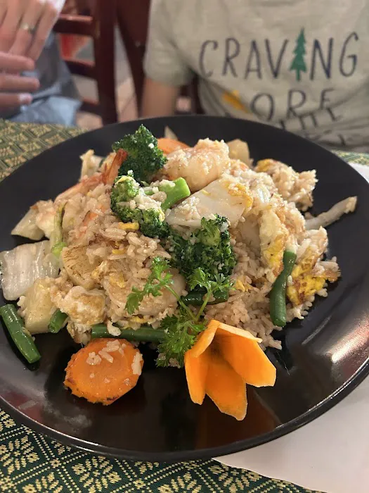 Gummlai Thai Picture 9