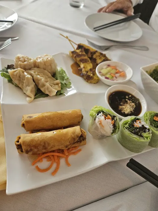 Rice & Curry I Thai & Asian Bistro Picture 9