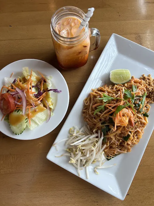 Bhan Thai (Marlton) Picture 9