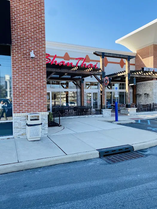 Bhan Thai (Marlton) Picture 7