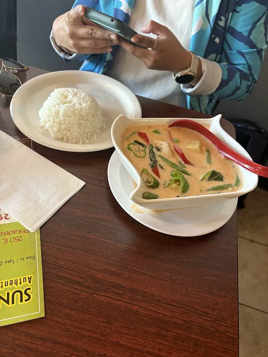 Sunrise 2 Authentic Thai Food (FishTown Location) Picture 9