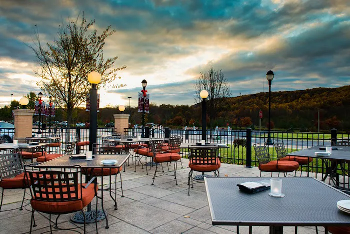 White Orchids Thai Cuisine Picture 7