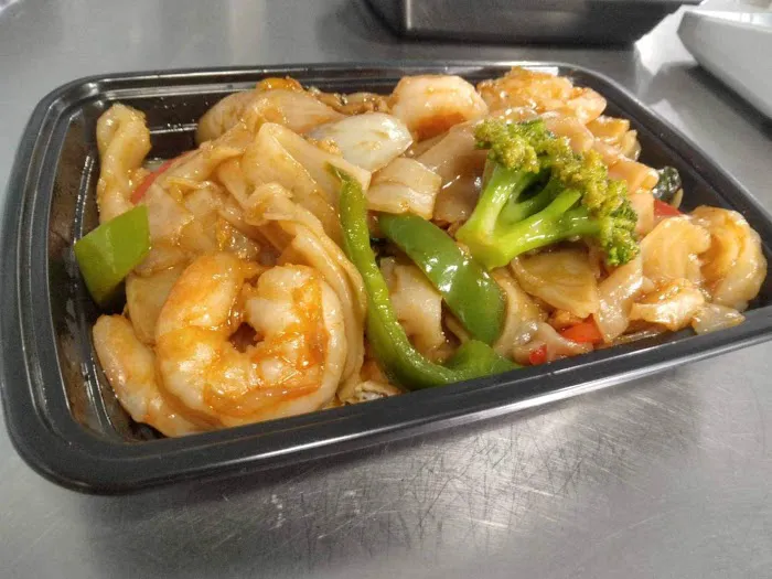 BKK Family Restaurant Picture 3