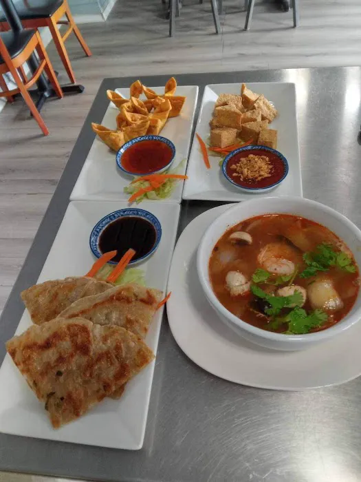 BKK Family Restaurant Picture 2