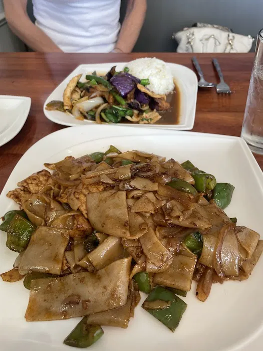 SangTongThai in Haddonfield Picture 6