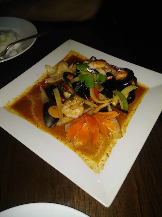 Thai Basil Picture 4