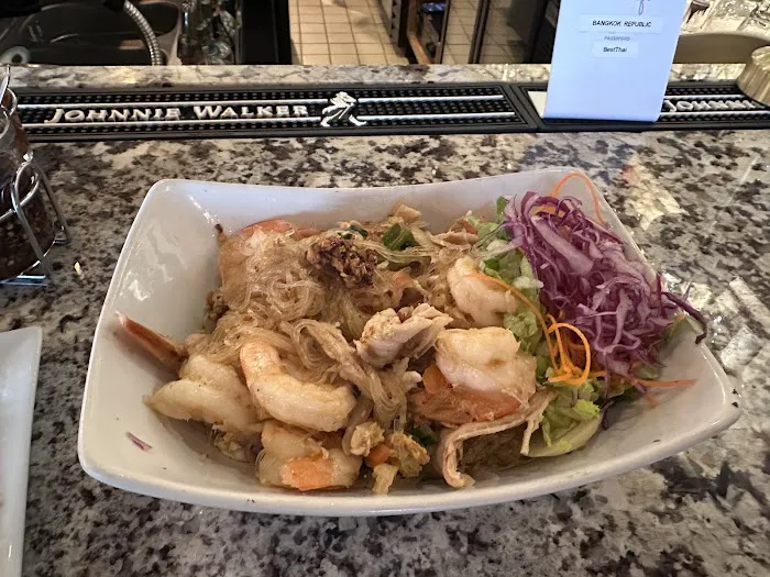 Bangkok Republic Picture 7