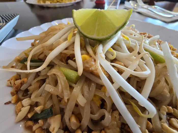 Chili Baby Thai Picture 6