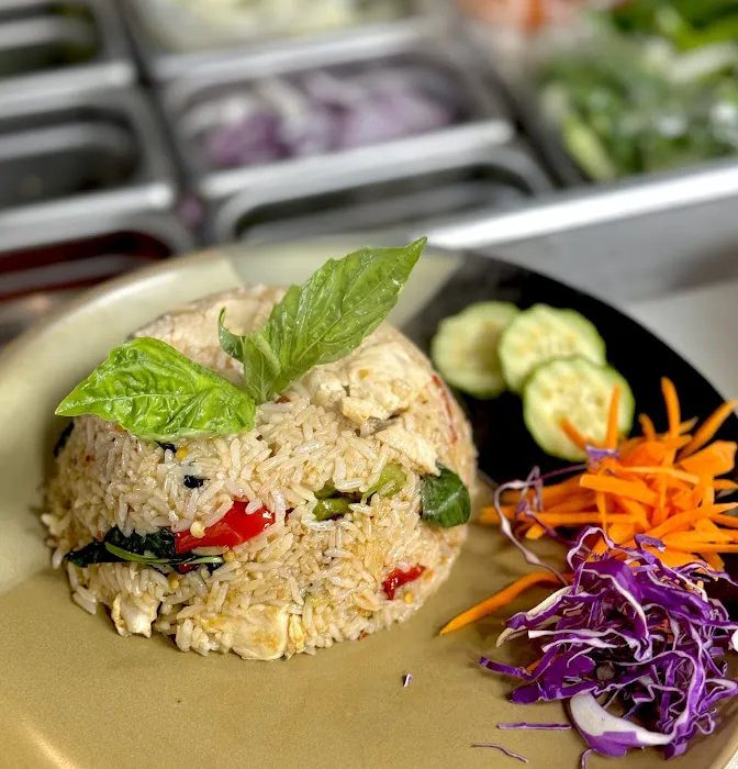 The Destiny Thai Table Picture 10