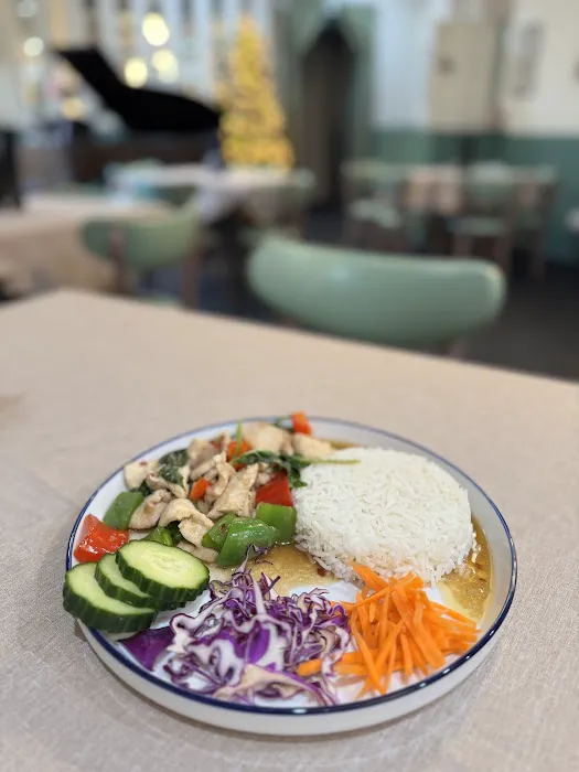 The Destiny Thai Table Picture 4