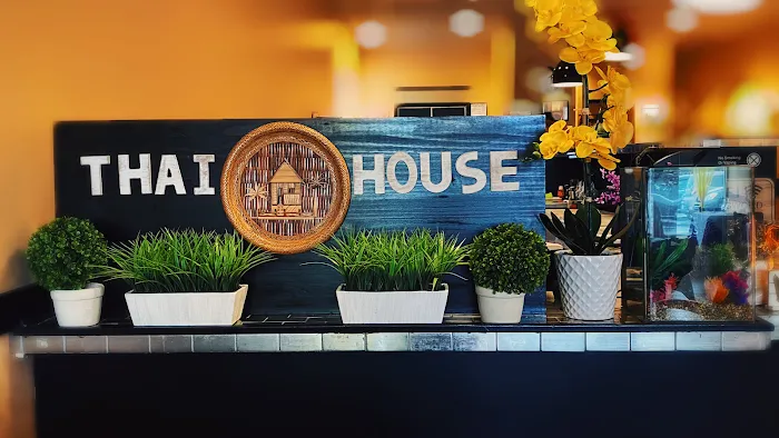 Thai House Restaurant Picture 3