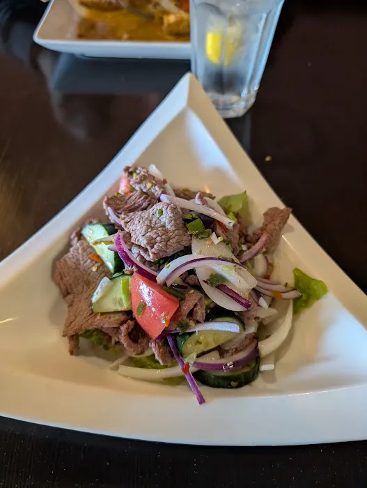 Thai Avenue Restaurant Picture 9