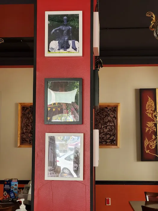 Baan Thai Thai Cuisine Picture 4