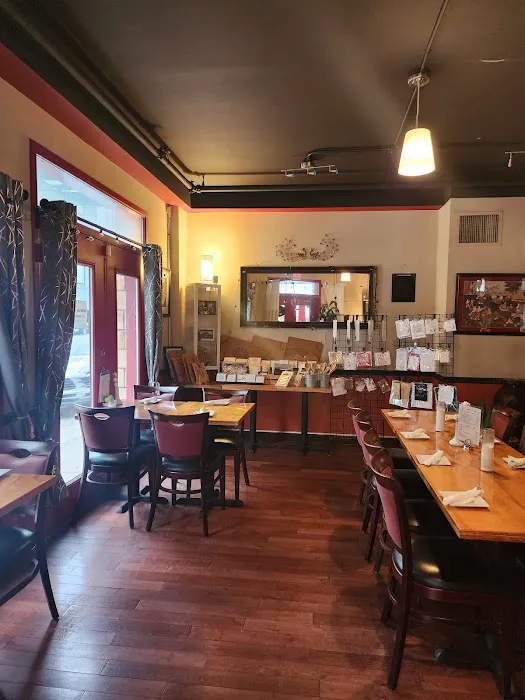 Baan Thai Thai Cuisine Picture 10